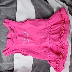 Girls 18m pink Calvin Klein.top